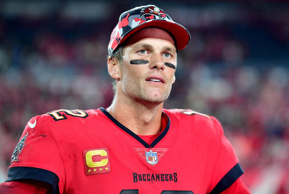 Tom_Brady_Announce_Retiring_SPACEBAR_Thumbnail_1d2e601c61.jpeg
