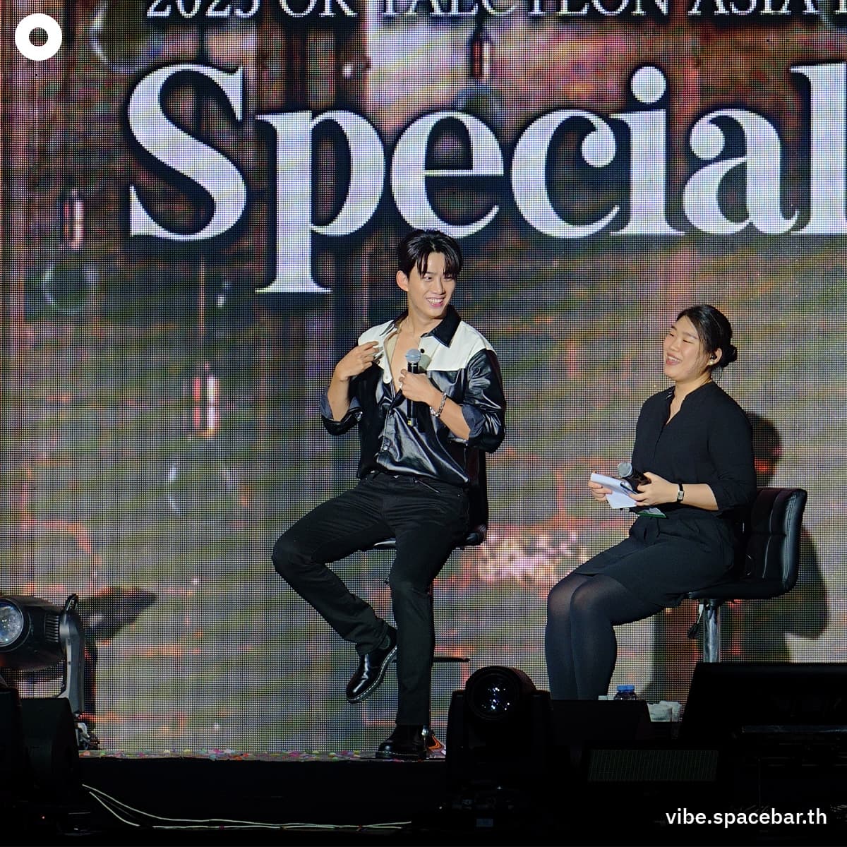 VIBE_REVIEW_Ok_Taecyeon_Special_TY_Fanmeeting_SPACEBAR_Photo10_6b8ec9226e.jpg