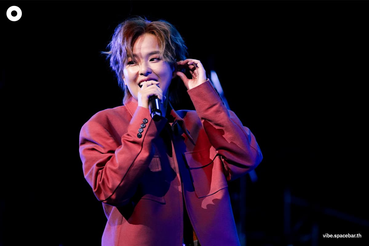 VIBE_REVIEW_first_Fan_con_Sunnee_SPACEBAR_Photo01_339366b021.jpeg