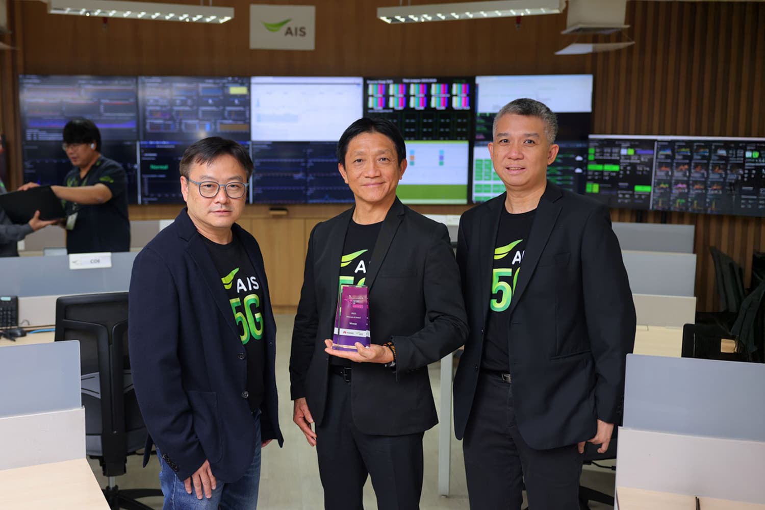 AIS คว้า AI โลก ผสาน5G ลดพลังงาน ยกระดับเครือข่าย