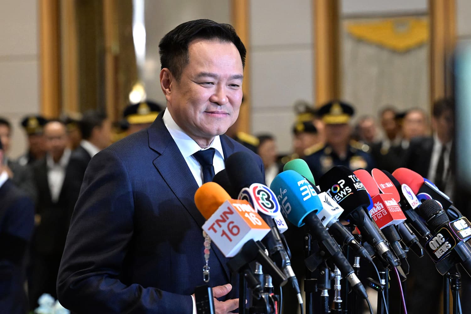โลกคือละคร! ‘อนุทิน’ แจงปมโยกย้าย ‘ผู้ว่าฯ ภูเก็ต–สงขลา’ ย้ำไร้ขัดแย้ง ‘พิพัฒน์’