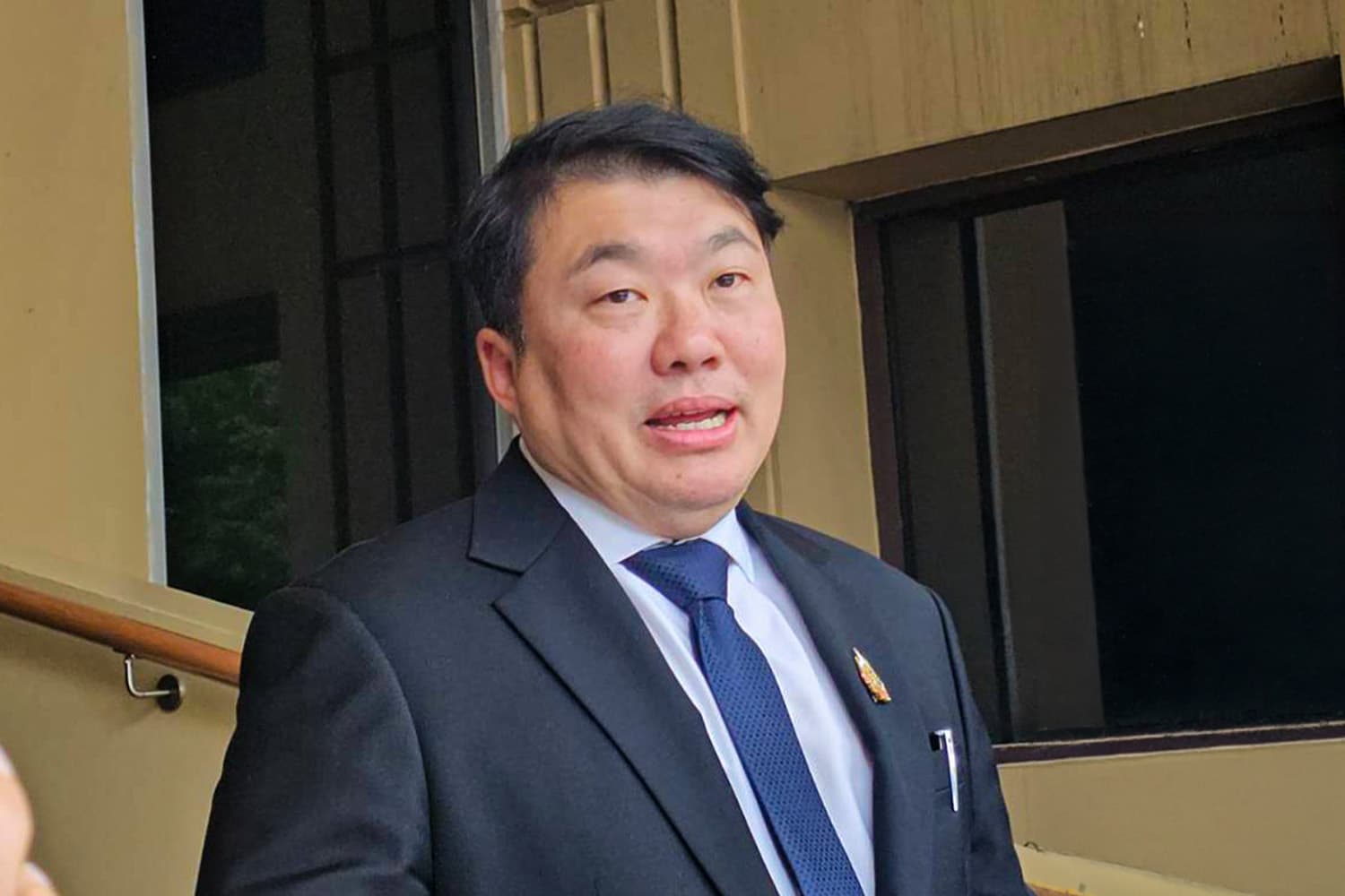 ‘สิริพงศ์’ ชี้ สไตล์อนุทิน หลังประกาศขีดเส้นวัดผลงานคนภูมิใจไทย 1 ปี