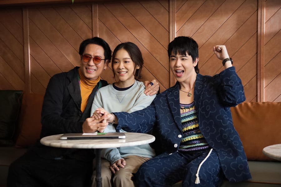 bird_thongchai_new_year_new_song_SPACEBAR_Photo01_af005f4f02.jpeg