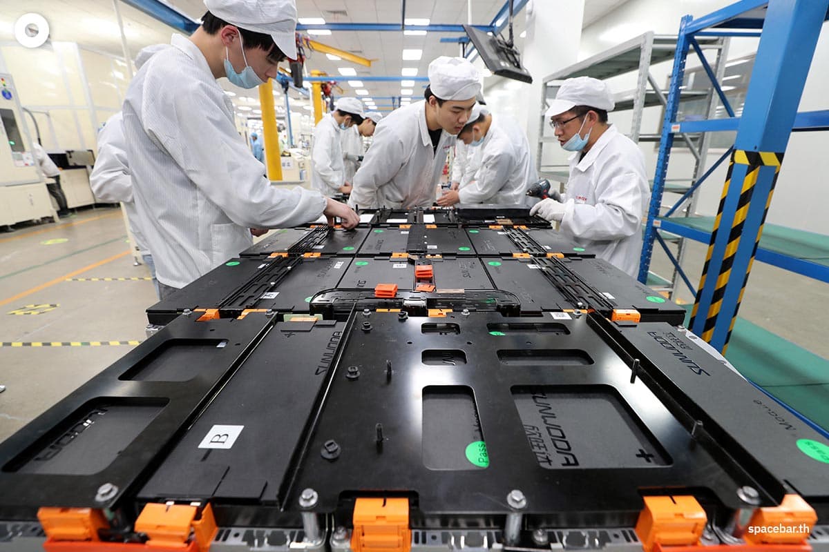 can_china_ev_take_over_the_world_SPACEBAR_Photo02_c6a97613ad.jpg