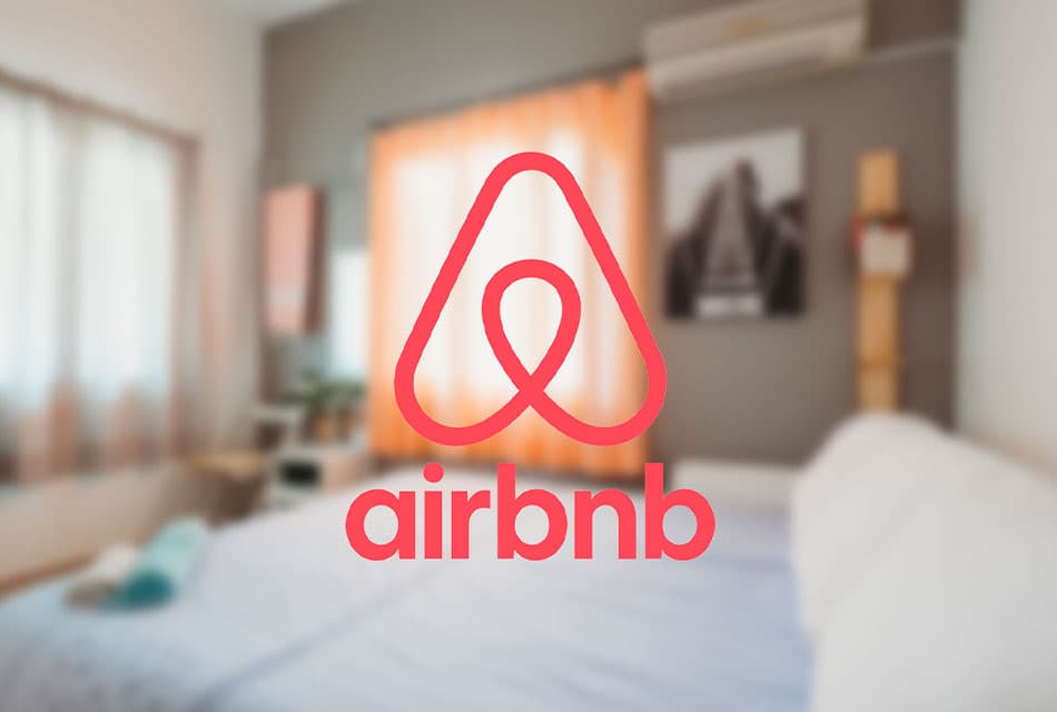 canadian_woman_airbnb_hidden_camera_SPACEBAR_Thumbnail_32639de65b.jpeg