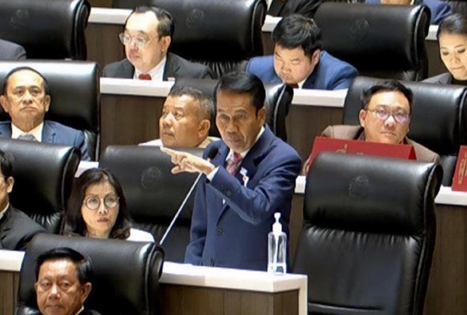 censure_motion_Sutin_Final_Prayut_Brave_SPACEBAR_Thumbnail_dbc576d615.jpeg