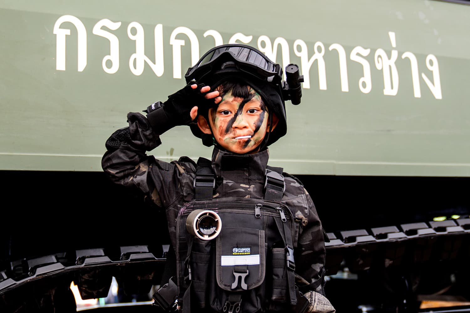 ทบ.จัดงาน ‘วันเด็ก’ กระแส ‘ทหารฟีเวอร์’