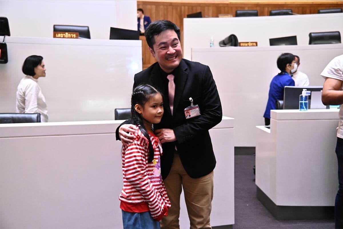children_day_2024_parliament_enjoy_SPACEBAR_Photo01_ded06f77aa.jpg