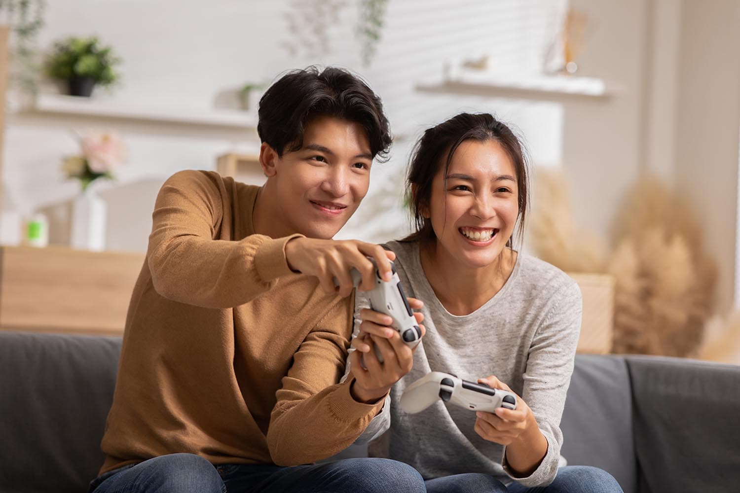 couples_more_likely_similar_than_different_SPACEBAR_Hero_c4943bd22e.jpeg