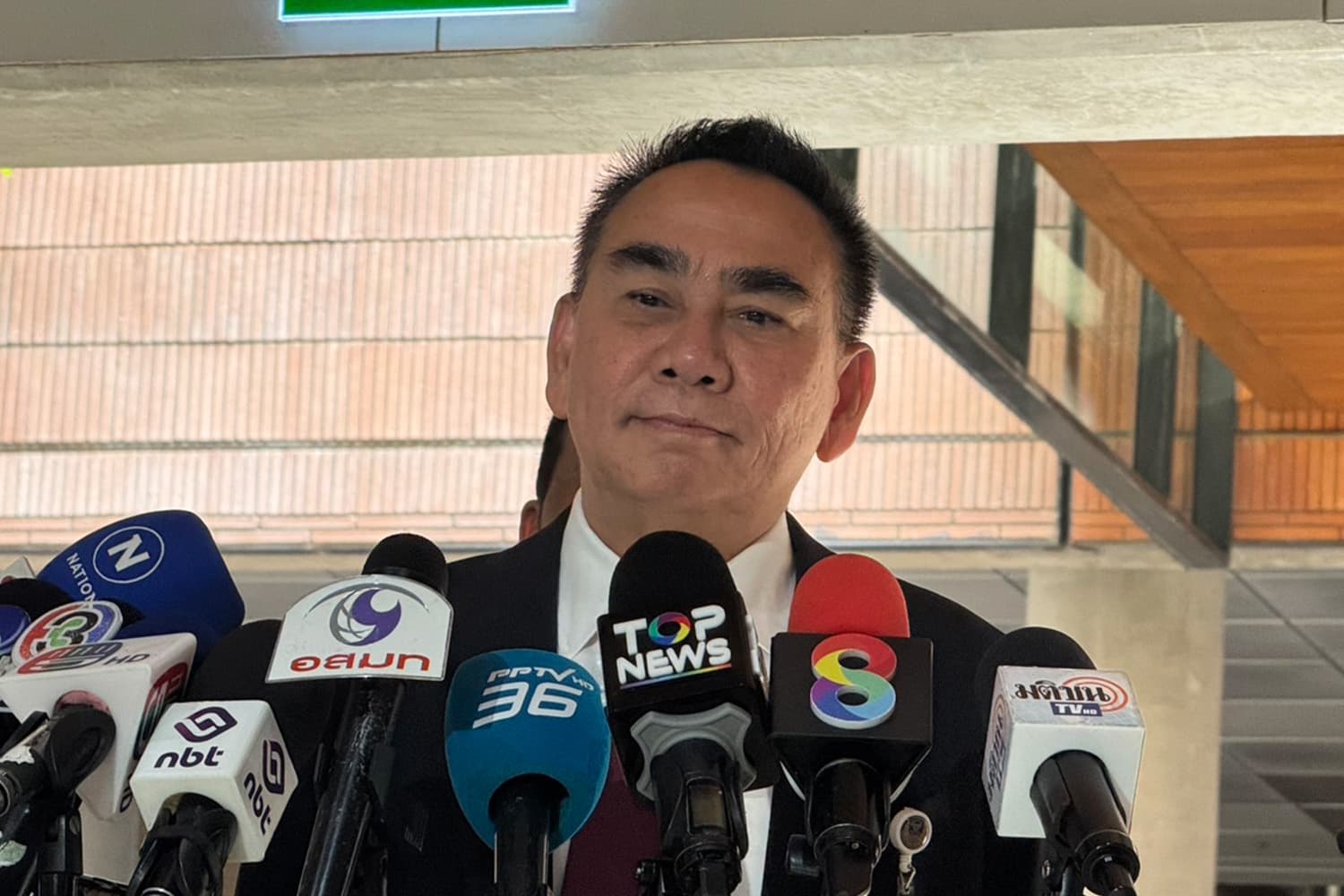 ‘เดชอิศม์’ ซัดกลับ ‘ศุภชัย’ พาดพิงญาติมีคดีบุกรุก