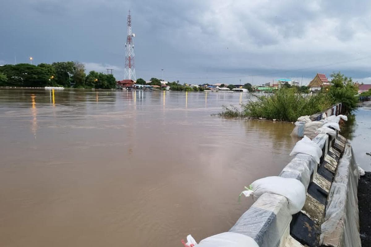 economic-business-thai-bangkok-drainage-flooding-SPACEBAR-Photo02.jpg