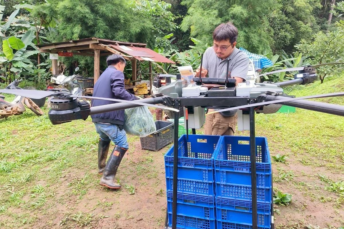 economic-business-thai-drones-transpor-agricultural-highland-SPACEBAR-Photo02.jpg