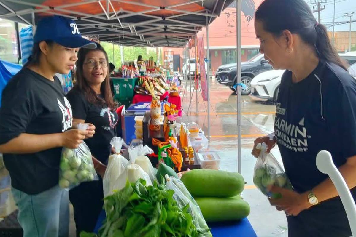 economic-business-thai-shop-agricultural-products-7Eleven-SPACEBAR-Photo03.jpg