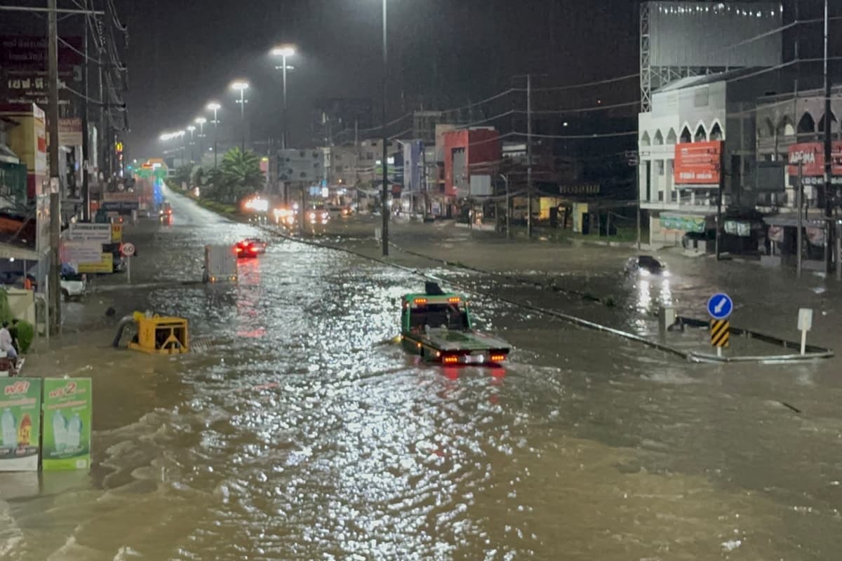 economic_business_floods_pattaya_solved_3_SPACEBAR_Photo05_d3d5e6c29c.jpg