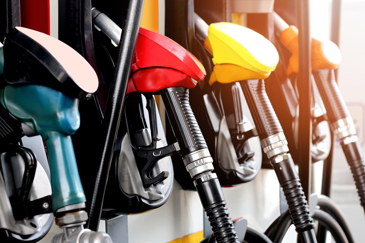 economic_business_thai_gasoline_diesel_prices_songkran_SPACEBAR_Hero_4b7329d324.jpg