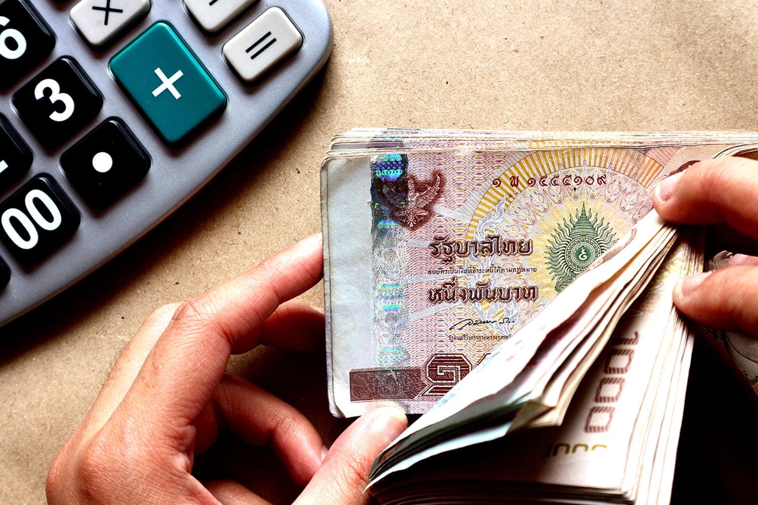 economic_business_thai_smedbank_sme_loan_plan_SPACEBAR_Hero_2e71a11bac.jpg