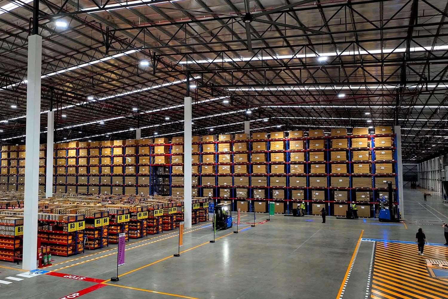 economic_car_byd_ev_warehouse_SPACEBAR_Hero_590c6b48c5.jpg