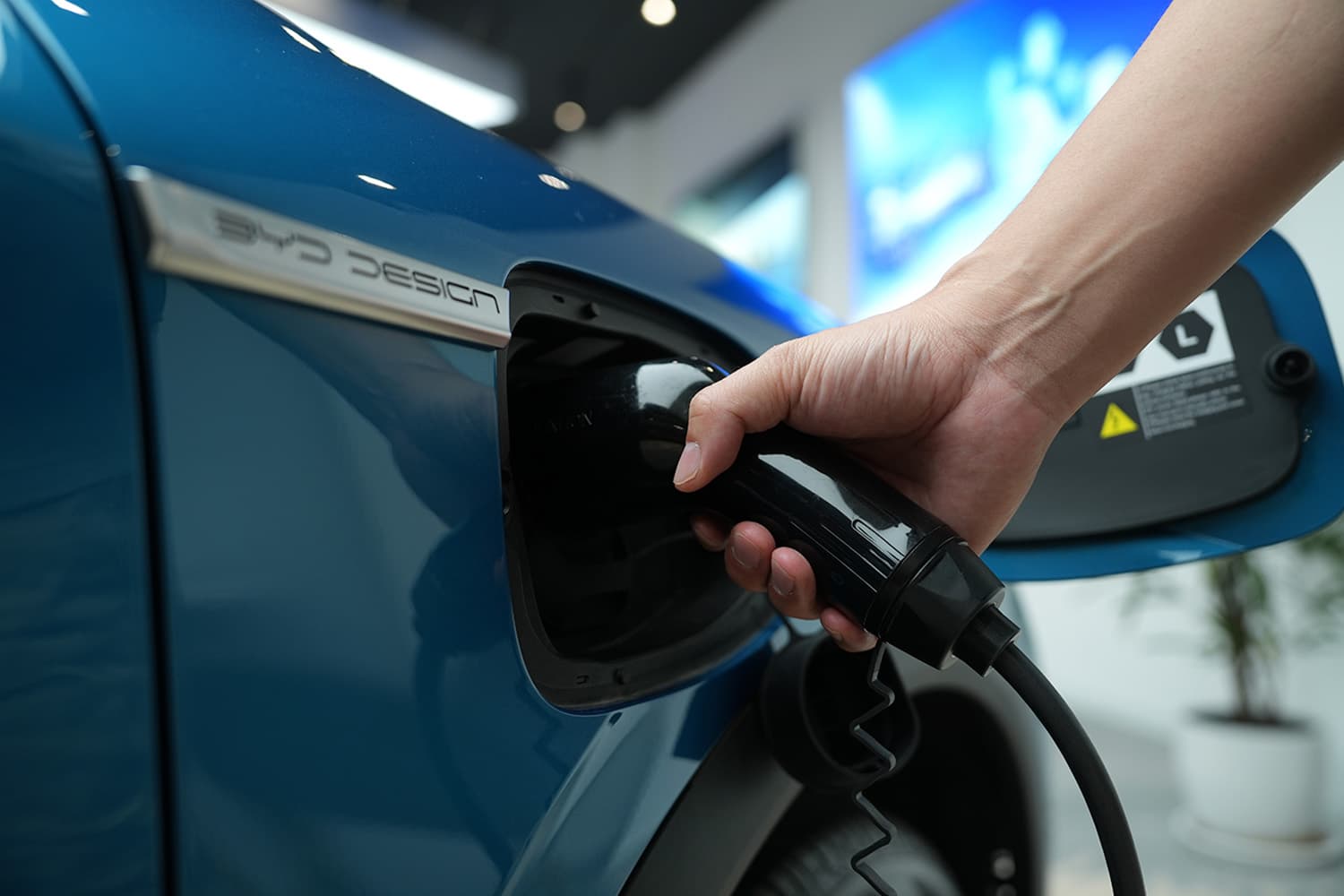 economic_electric_charging_ev_byd_SPACEBAR_Hero_781a6b2ad3.jpg