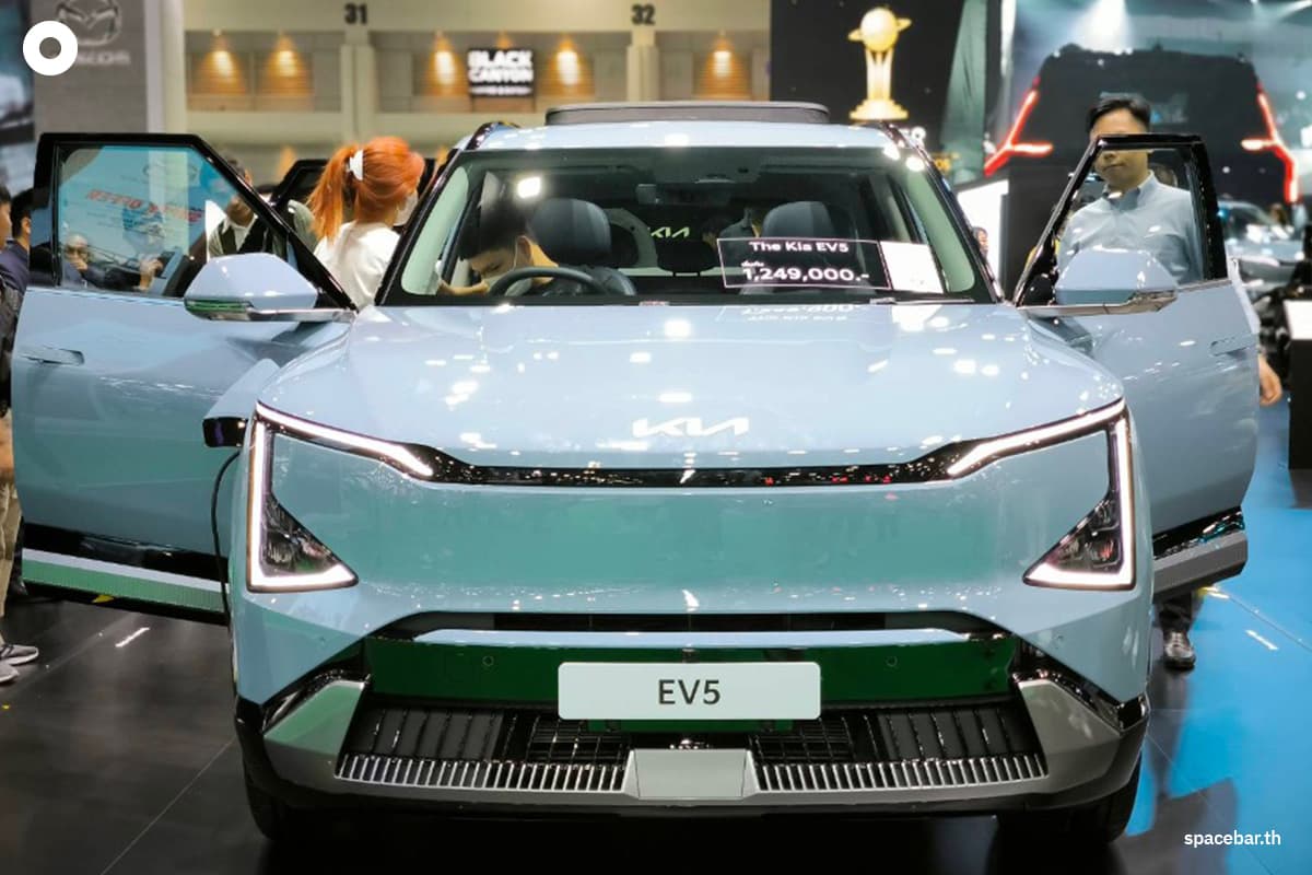 economic_motorshow_ev_SPACEBAR_Photo09_17e1499edc.jpg