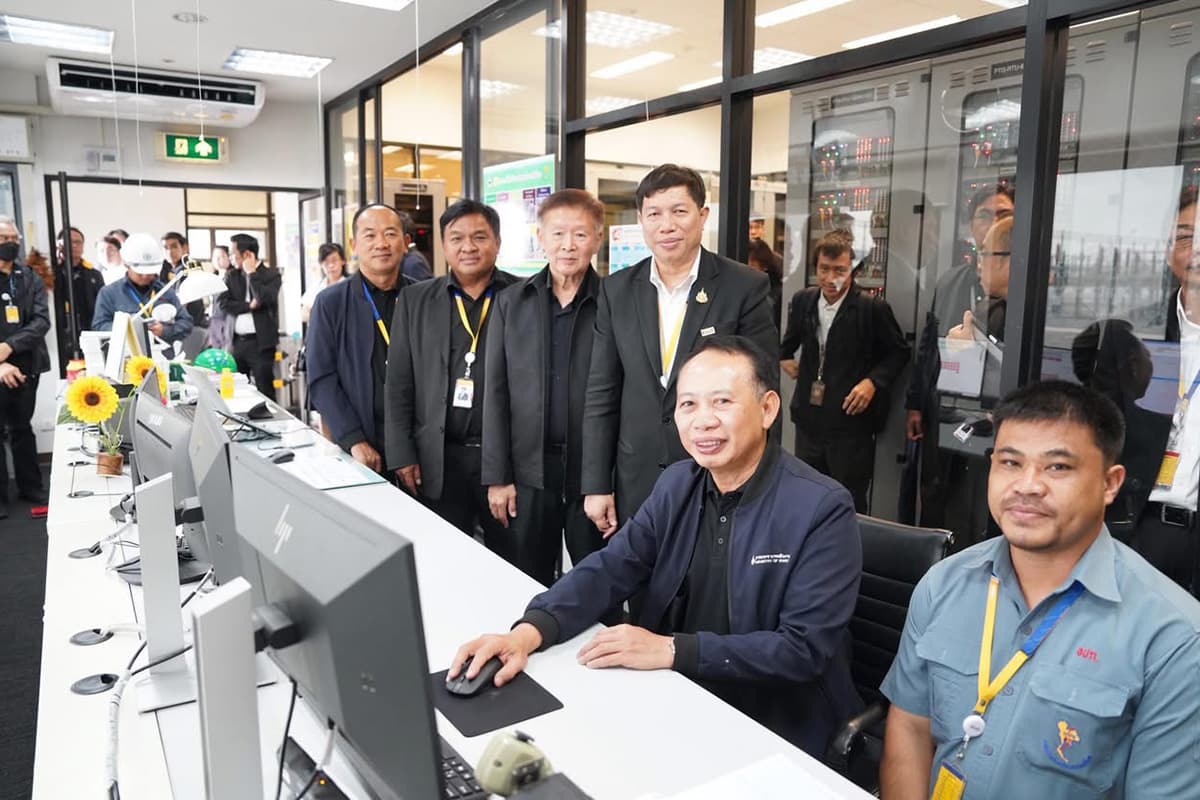energy-eec-data-center-SPACEBAR-Photo03.jpg