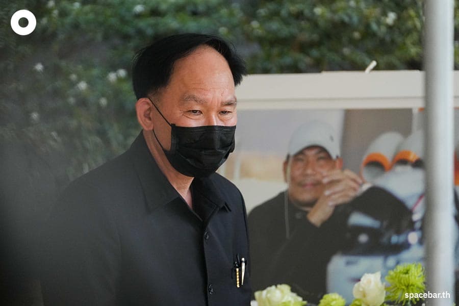 funeral_ceremony_Chonsawat_SPACEBAR_Photo09_00609bef06.jpeg