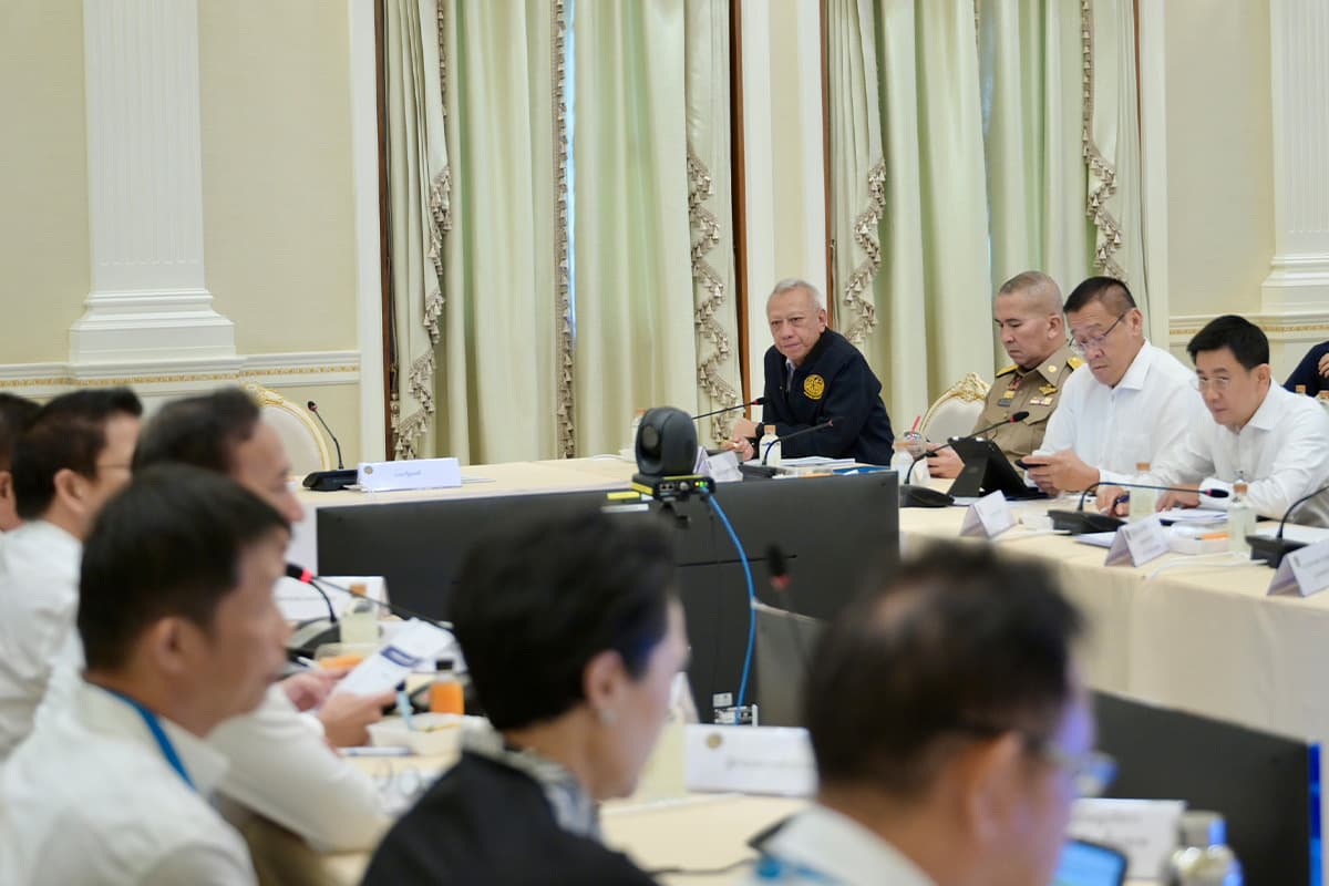 gil-songkran-war-SPACEBAR-Photo02.jpg