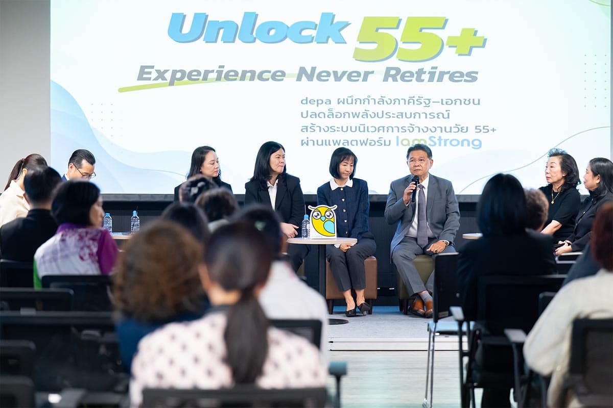 iamstrong-unlock55-elderly-job-platform-SPACEBAR-Photo03.jpg