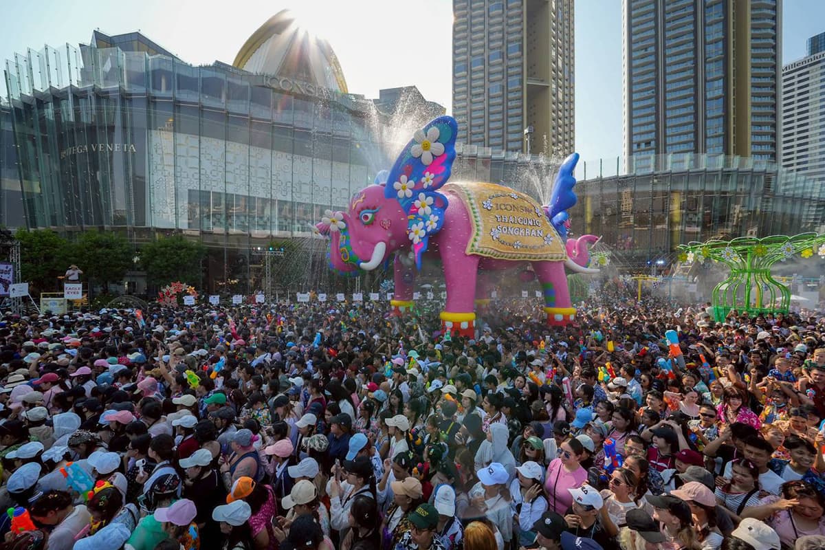 iconsiam-success-songkran-SPACEBAR-Photo03.jpg