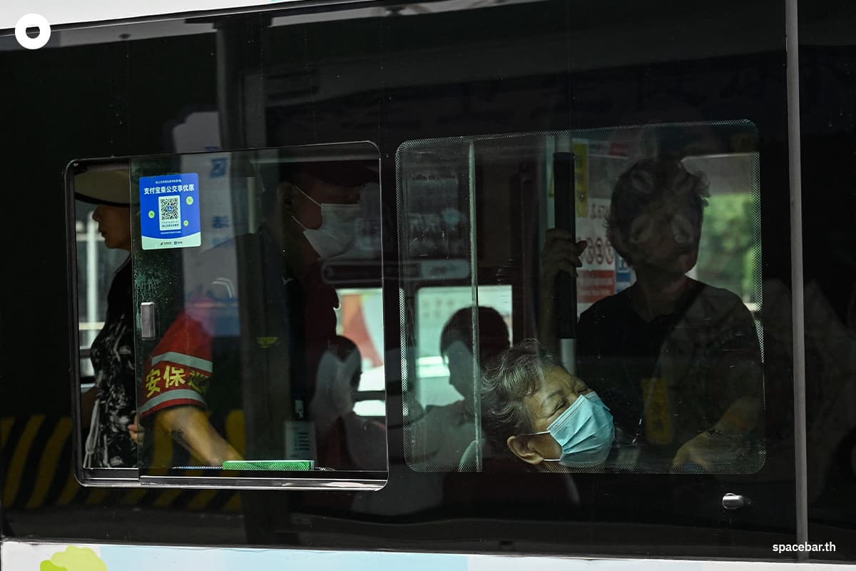 is_numbers_of_buses_matter_SPACEBAR_Photo04_8e39d8d010.jpg