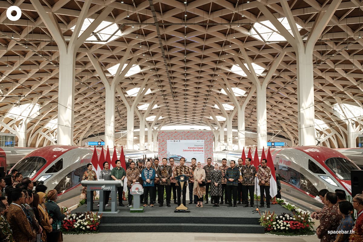 jakarta_bandung_high_speed_railway_whoosh_postponed_SPACEBAR_Photo01_aabb619c13.jpg