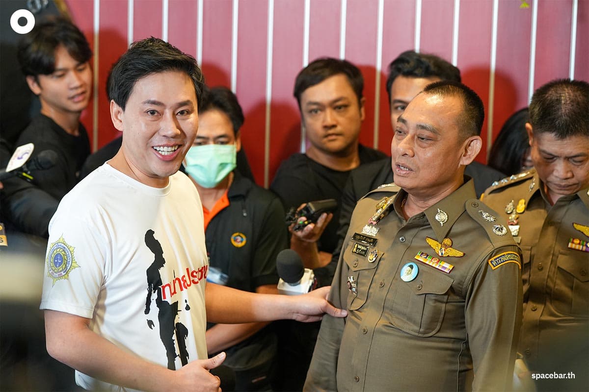 jaroonkiat_sittha_police_conflict_SPACEBAR_Photo02_220b13ba56.jpg