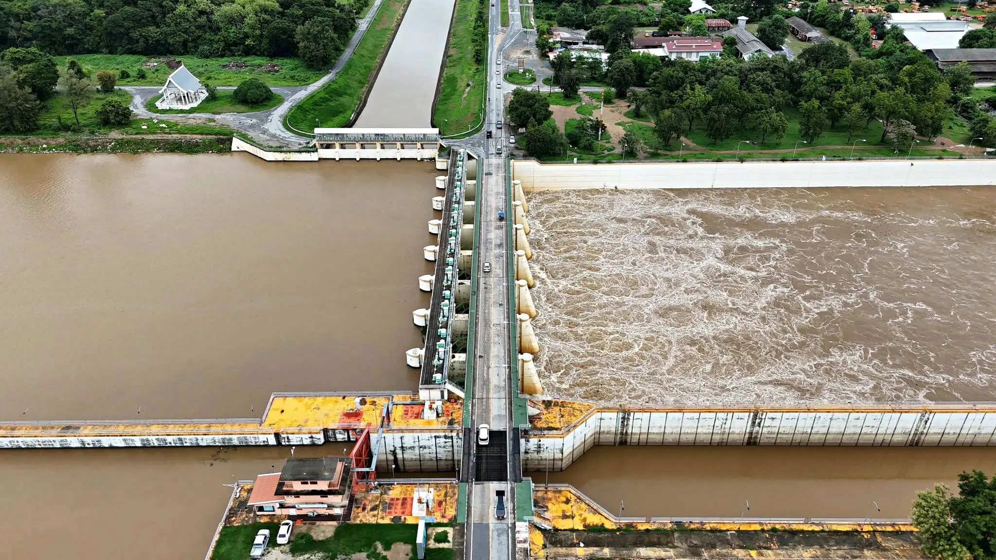 เตือนประชาชน 7 อำเภอ จ.ราชบุรี อพยพทันทีเหตุ ‘แม่น้ำแม่กลอง’ ล้นตลิ่ง กระทบ 4 จังหวัดริมน้ำ
