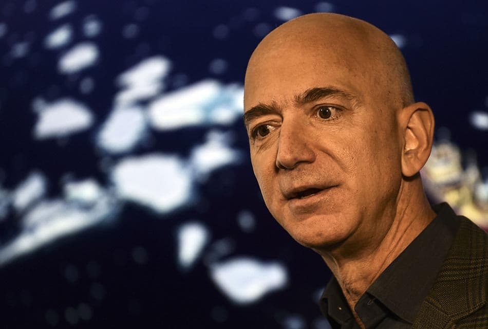 market_turmoil_and_billionaire_warn_in_recession_SPACEBAR_Thumbnail_dd004a9a68.jpeg
