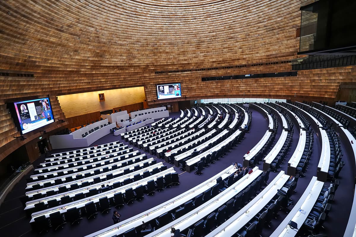 number_of_M_Ps_before_voting_for_the_censure_debate_SPACEBAR_Photo03_239b314f9d.jpg