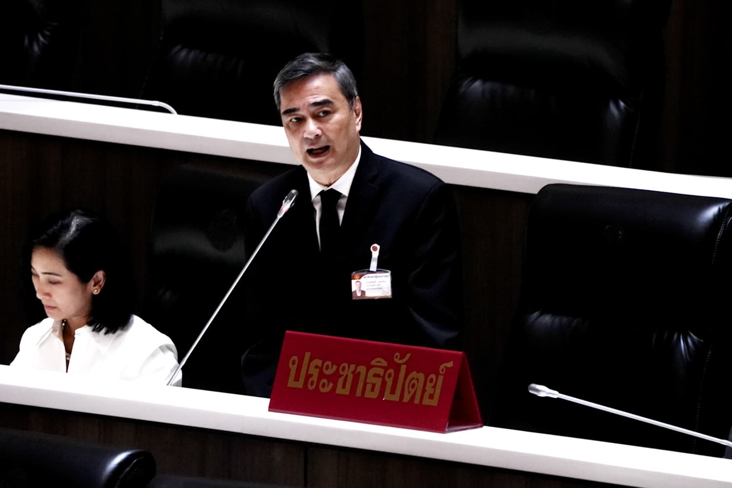 ‘รัฐบาล’ ชง ‘รัฐสภา’ ฟื้น 34 ร่าง กม. พิจารณาต่อ 'ฝ่ายค้าน-สว.' ทวง ‘ร่างแก้ รธน.’