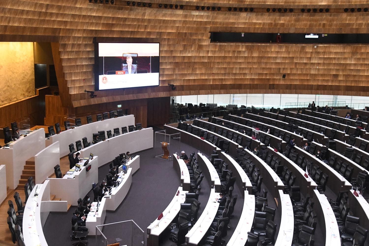 parliamentary_meeting_failed_SPACEBAR_Hero_70069ada20.jpeg