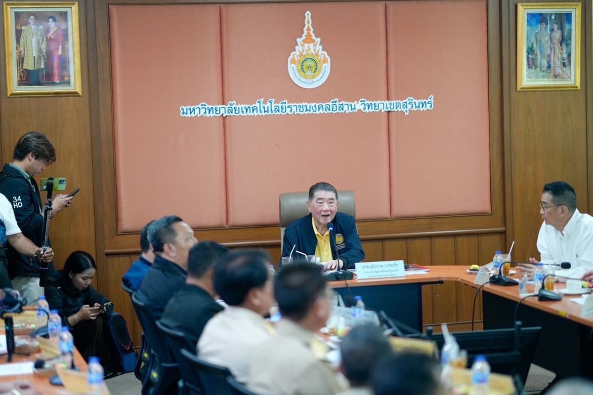phumtham-meeting-9aug25-SPACEBAR-Photo02.jpg