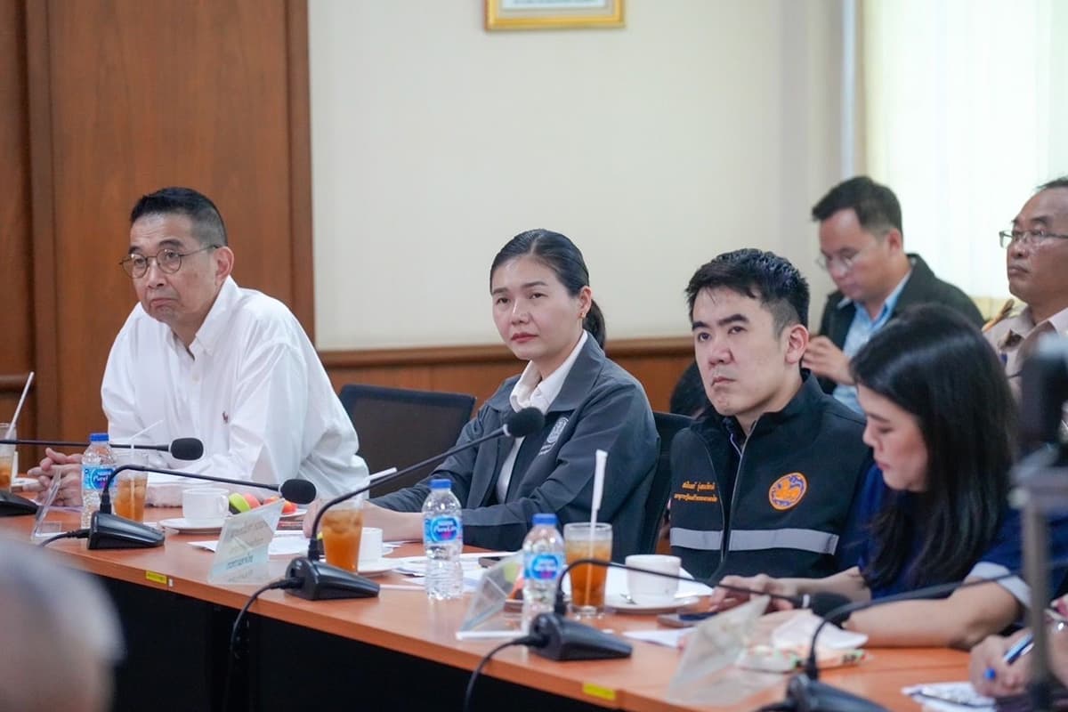 phumtham-meeting-9aug25-SPACEBAR-Photo03.jpg