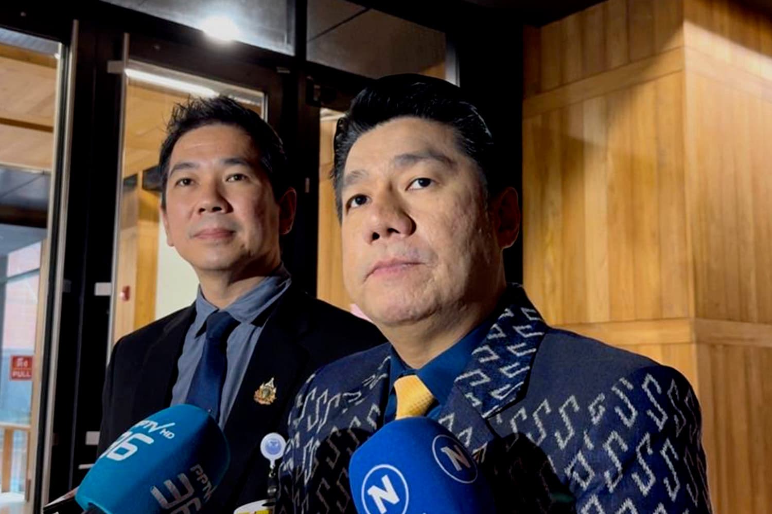 ‘สว.พิสิษฐ์’ ลั่นรัฐบาลรักษาการต้องชัดเจน ‘เลือกนายกฯ’ หรือ ‘ยุบสภา’ หวั่นเสถียรภาพต่างๆ ไม่ดี
