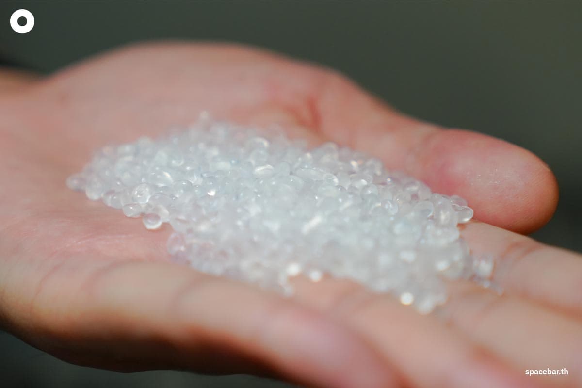 plastic-supply-thailand-SPACEBAR-Photo01.jpg