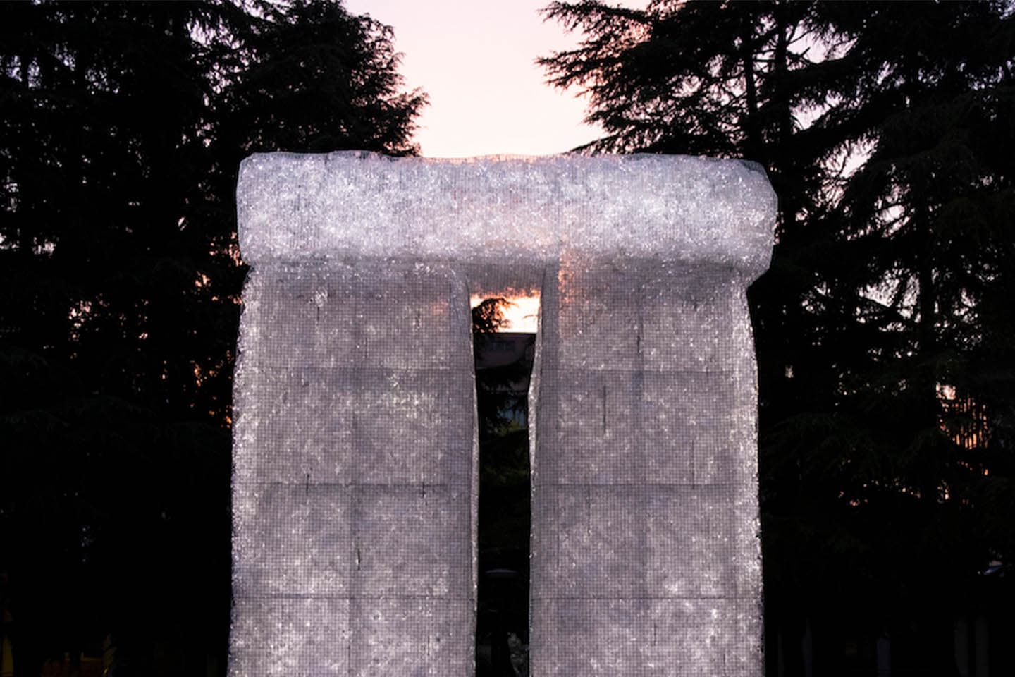 plastic_stonehenge_environment_issues_SPACEBAR_Main_b81e4eb379.jpeg