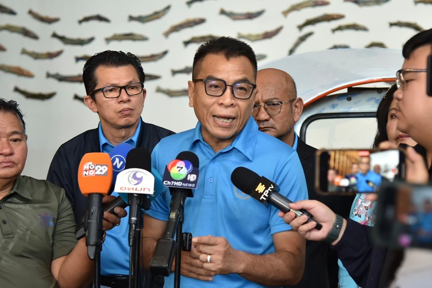 ‘เลขาฯกกต.’ เผยยกคำร้อง ‘ทักษิณ’ ครอบงำ 6 พรรค เข้าบ้านจันทร์ฯ ตั้งรัฐบาล