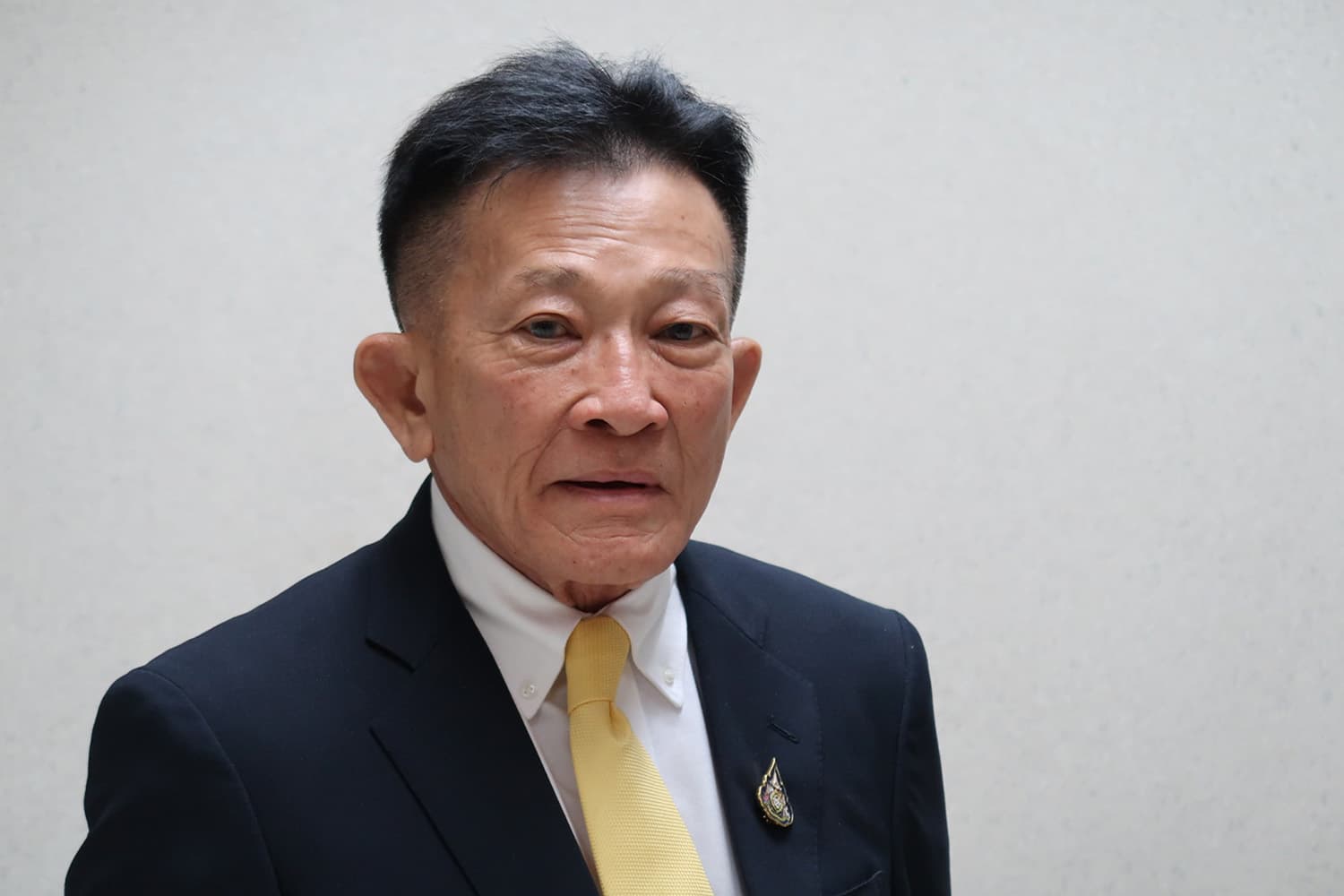 ‘สมพงษ์’ ไม่ทน! ยื่นลาออก ‘เพื่อไทย’ เหตุถูกลดบทบาท-แสดงความเห็นไม่ได้