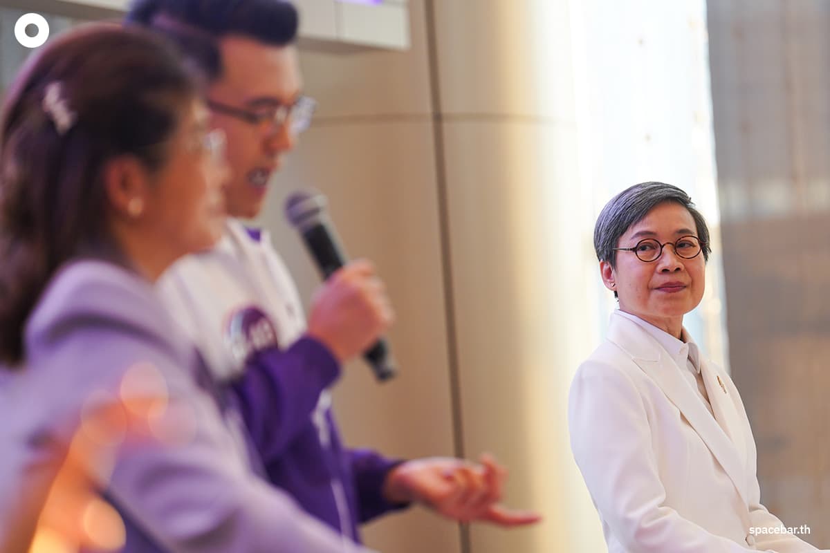 pride-party-people-pheuthai-democrat-thaisangthai-14jan26-SPACEBAR-Photo10-2.jpg