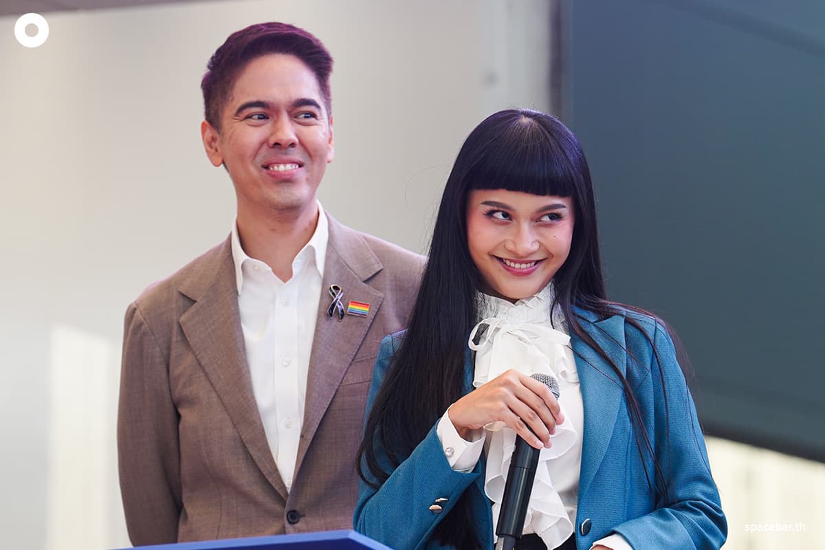pride-party-people-pheuthai-democrat-thaisangthai-14jan26-SPACEBAR-Photo14.jpg
