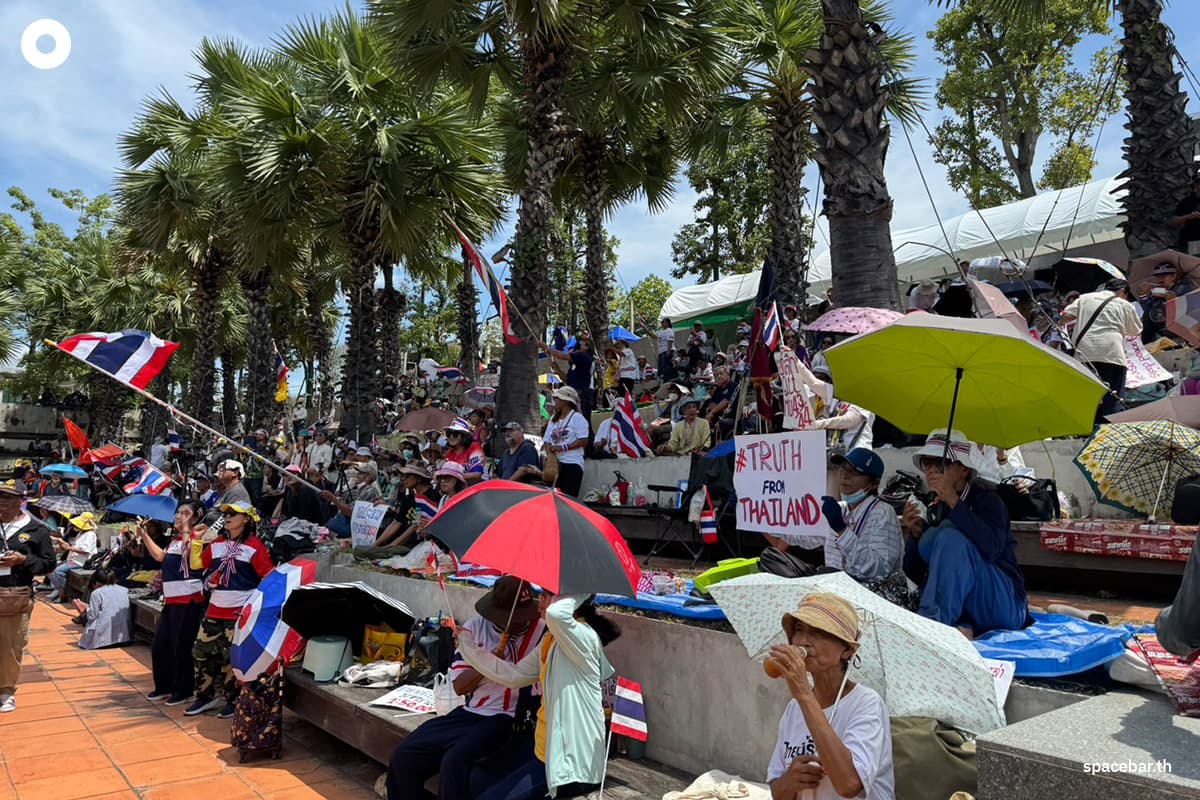 protesters-pressure-cancel-mou43-44-and-oust-pm-SPACEBAR-Photo02.jpg