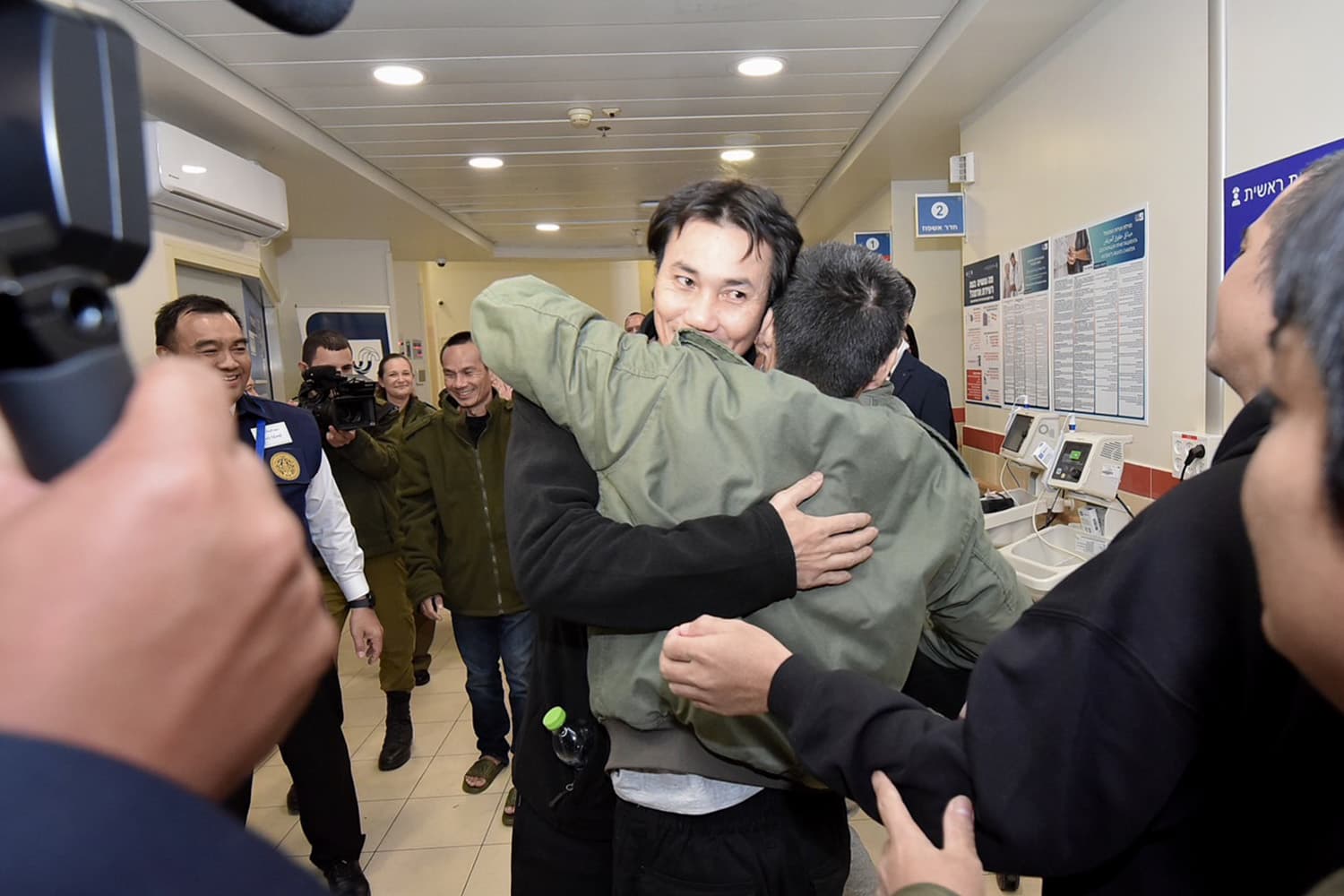 release_two_thai_hostages_total_19thai_labor_SPACEBAR_Hero_4c38393f2e.jpg