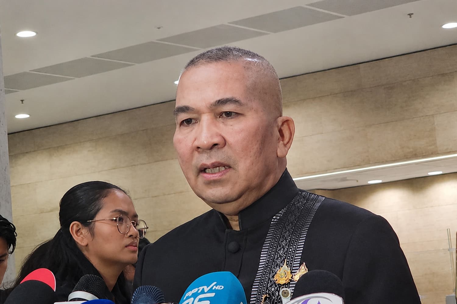 ‘รุทธพล’ ย้ำให้ความเป็นธรรม คดีแอร์ไทยถูกออสซี่จับ ยังไม่พบเส้นเงินผิดปกติ