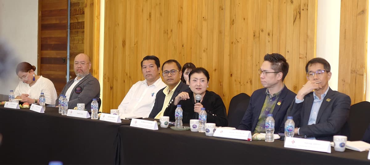 smes-first-election2569-SPACEBAR-Photo02.jpg