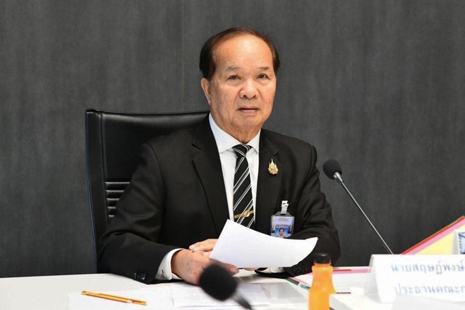 ‘สมคิด’ อัดข้อตกลง ‘ภท.-ปชน.’ มวยล้มต้มคนดู หลอกคนไทยไม่จริงใจ ‘แก้รธน.’